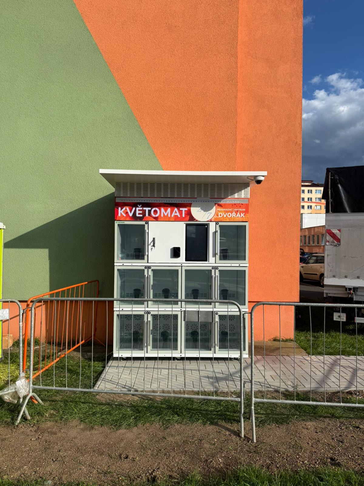 Automat na květiny Zahradního centra Dvořák v Teplicích